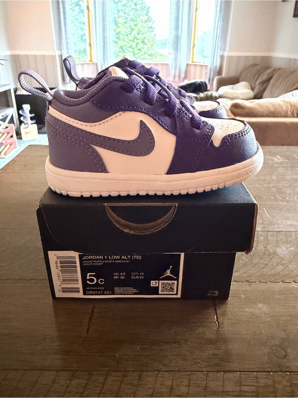 Jordan 1 Low Alt (TD) Toddler Sneakers in Purple and White - Nike